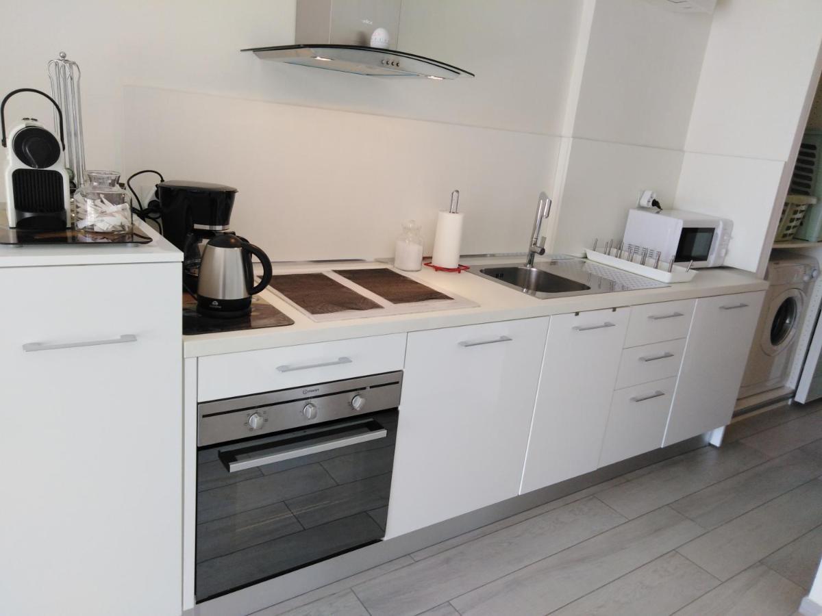 Le Palais Du Tropique Appartement Vue Mer 5E Etage Avec Ascenseur Juan-les-Pins Buitenkant foto