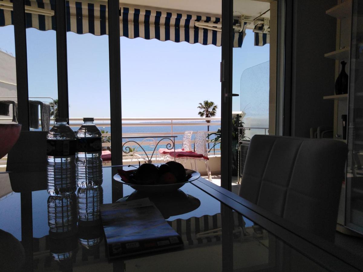 Le Palais Du Tropique Appartement Vue Mer 5E Etage Avec Ascenseur Juan-les-Pins Buitenkant foto